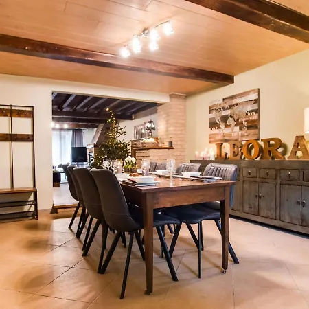 Cosy Holiday In Alle-sur-semois With Terrace بيت للعطل اله